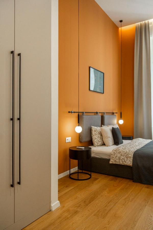 Luxurious Minimalist Residence With Sauna By Prestige Homes Budapest Exteriör bild